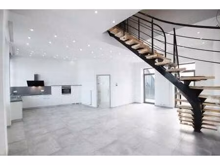 magnifique duplex de 160m2 à louer à partir du 30 août 2026