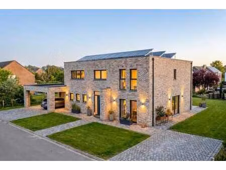magnifique villa en gros oeuvre fermé