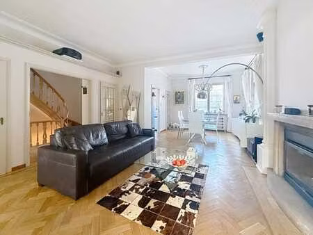 magnifique maison 4 chambres + jardin