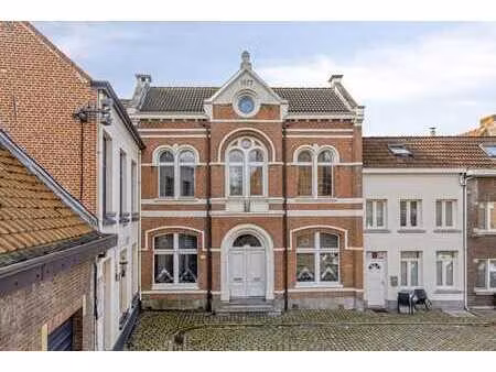propriété historique à vendre à lillo-fort (epc b)