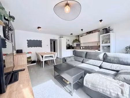 terrasse 20m²-emplacement-cave