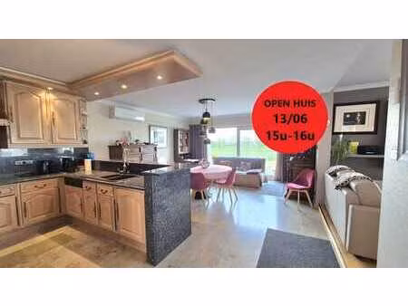 exclusief penthouse-appartement van 149 m² met 3 slaapkam...
