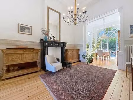 maison de maître d'exception : 4 ch  jardin et terrasses.