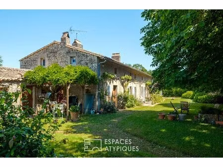 maison en pierre de campagne au charme intemporel et au fort potentiel