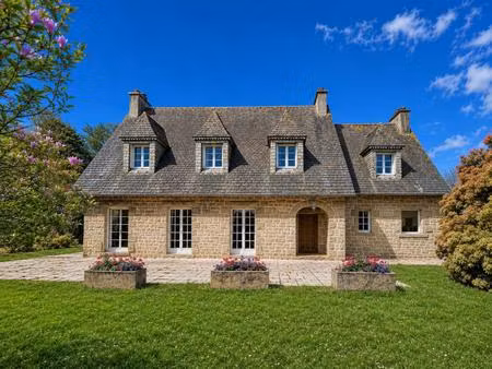 vente maison 5 pièces 207 m² plouigneau (29610)