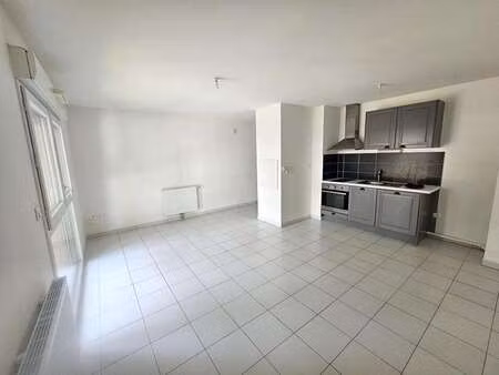 vente appartement 2 pièces à nantes pont du cens - petit port (44000) : à vendre 2 pièces 