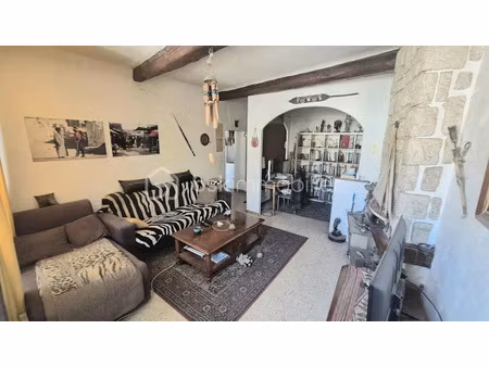 vente appartement 3 pièces 62.78 m² à cuers (83390)  119 000 €