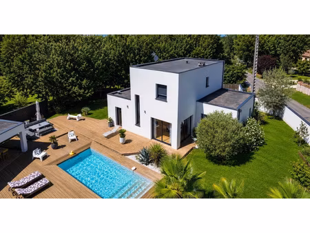 belle villa conptemporaine
