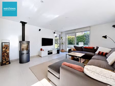 epagny metz-tessy _ maison individuelle 6 pièces de 164 81 m²  avec piscine  garage double