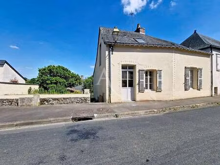 vente maison à nyoiseau (49500) : à vendre / 127m² nyoiseau