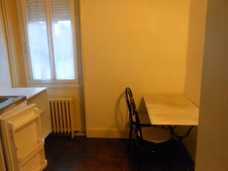 location meublée appartement 1 pièce 25 m² à saint-martin-d'heres (38400)  600 €