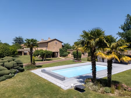 maison à vendre macon 9 pièce(s) 231m2 985 000€