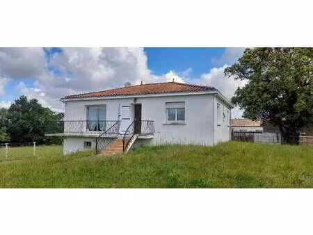 vente maison à avrillé (85440) : à vendre / 98m² avrillé