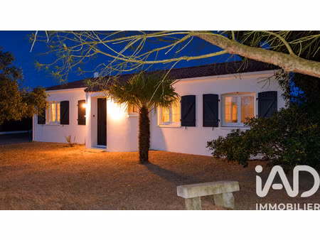 vente maison piscine à fontaines (85200) : à vendre piscine / 121m² fontaines
