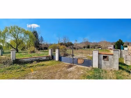 bondigoux - terrain constructible de 1340 m²