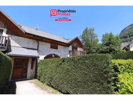 vente appartement 4 pièces 82 m² à sillingy (74330)  260 000 €