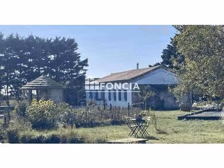 vente longère et corps de ferme à bois-de-céné (85710) : à vendre / 75m² bois-de-céné