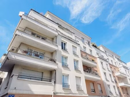 3 pièces lumineux avec grand balcon