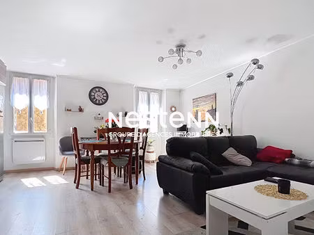 appartement vins sur caramy 3 pièce(s) 49 m2