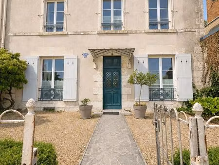 maison de 8 pièces