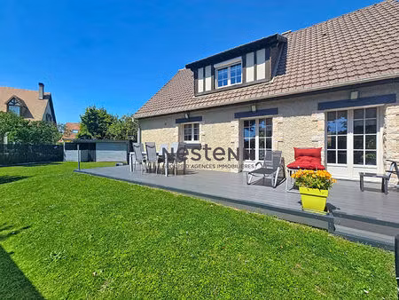 à vendre  maison 4 chambres avec chambre et sde au rdc