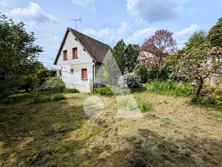 la frette-sur-seine - maison 3 chambres avec jardin arboré de 518 m²