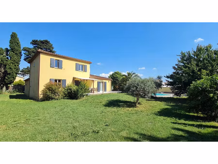 maison 4 chambres piscine camaret-sur-aigues 145 m2 terrain