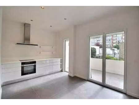 ixelles - ulb : appartement 3 chambres rénové avec gout!