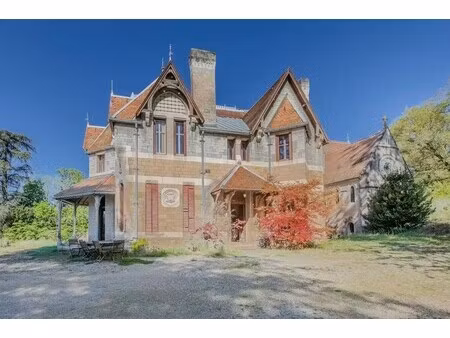 château à vendre à reyrieux : 1 450 000 € | 680m²