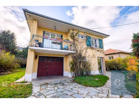 champagne au mont d'or - maison individuelle de 115 m2 sur