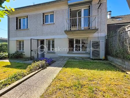 maison de 259 48 m² à montreuil