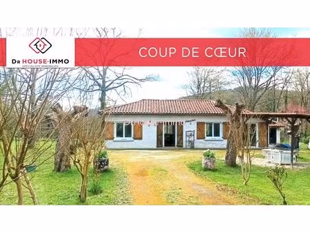jolie maison meubléé  de plain-pied de 83m2.