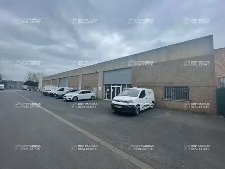 location local d’activités pérenchies 59840 840m²