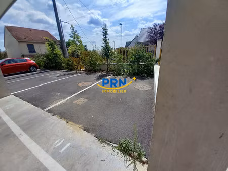 parking / vitry-sur-seine