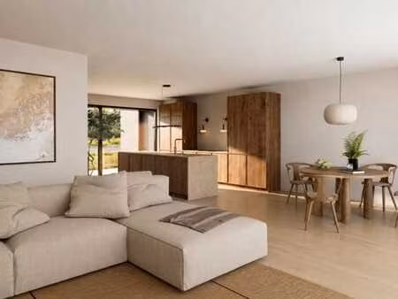 duplex avec 3 chambres  jardin et grandes terrasses