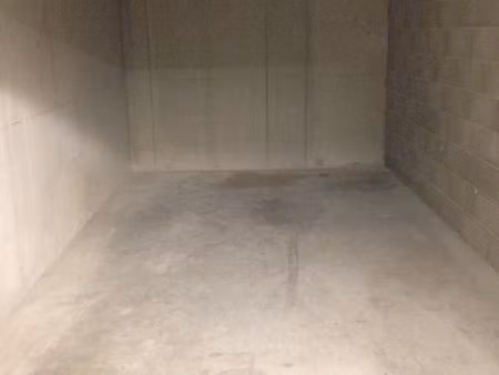 vente parking 15 m² à cabries (13480)  25 000 €