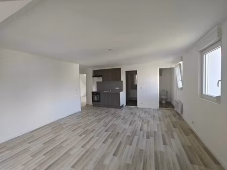 location appartement 3 pièces 68 m² à morhange (57340)  480 €