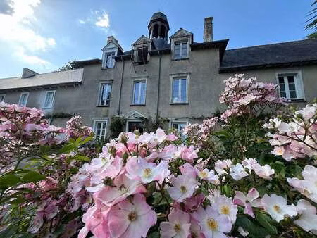 vente maison à saint-méen-le-grand (35290) : à vendre / 341m² saint-méen-le-grand