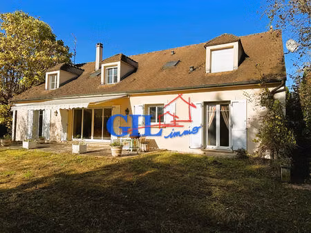 seine port - propriete bord de seine de 284m2 habitables - terrain plat de 2000m²
