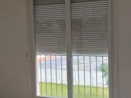 location appartement 3 pièces 58 m² à beauvais (60000)  750 €