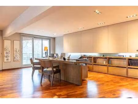winston churchill - appartement 3 chambres avec parkings