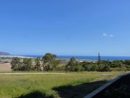 location appartement 2 pièces 70.6 m² à sainte marie (97438)  757 €
