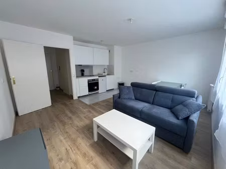 location meublée appartement 1 pièce 29.3 m² à les ulis (91940)  750 €