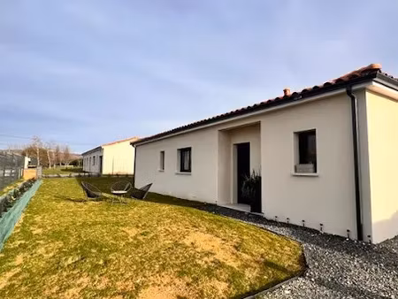 location maison 5 pièces 135 m² à castres (81100)  1 400 €