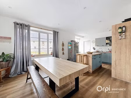 location maison 5 pièces 125 m² à paulhac (15430)  950 €