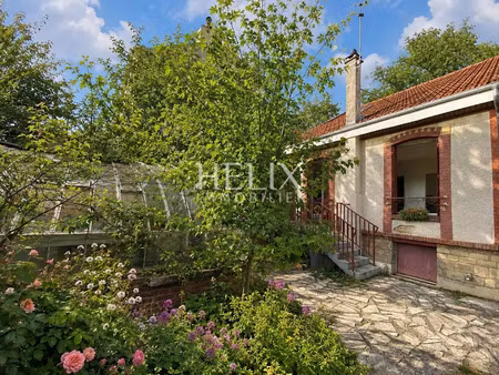 location maison 3 pièces 72 m² à le vésinet (78110)  1 900 €