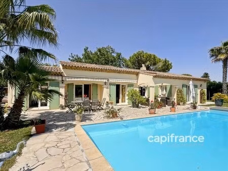 villa provençale 4 chambres avec piscine bagnols en foret (83)