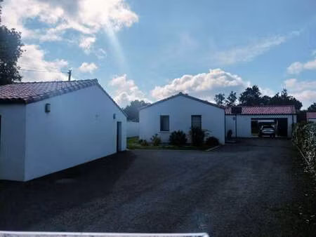 vente maison à saint-florent-des-bois (85310) : à vendre / 142m² saint-florent-des-bois