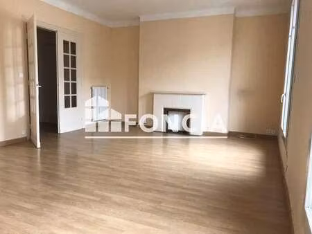location appartement 3 pièces à brest siam (29200) : à louer 3 pièces / 75m² brest siam