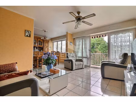 appartement le plessis bouchard 4 pièce(s) 79.02 m2+ places de parking+ cave